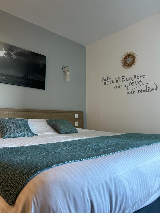 Hotel La Voile Bormes-les-Mimosas Bagian luar foto