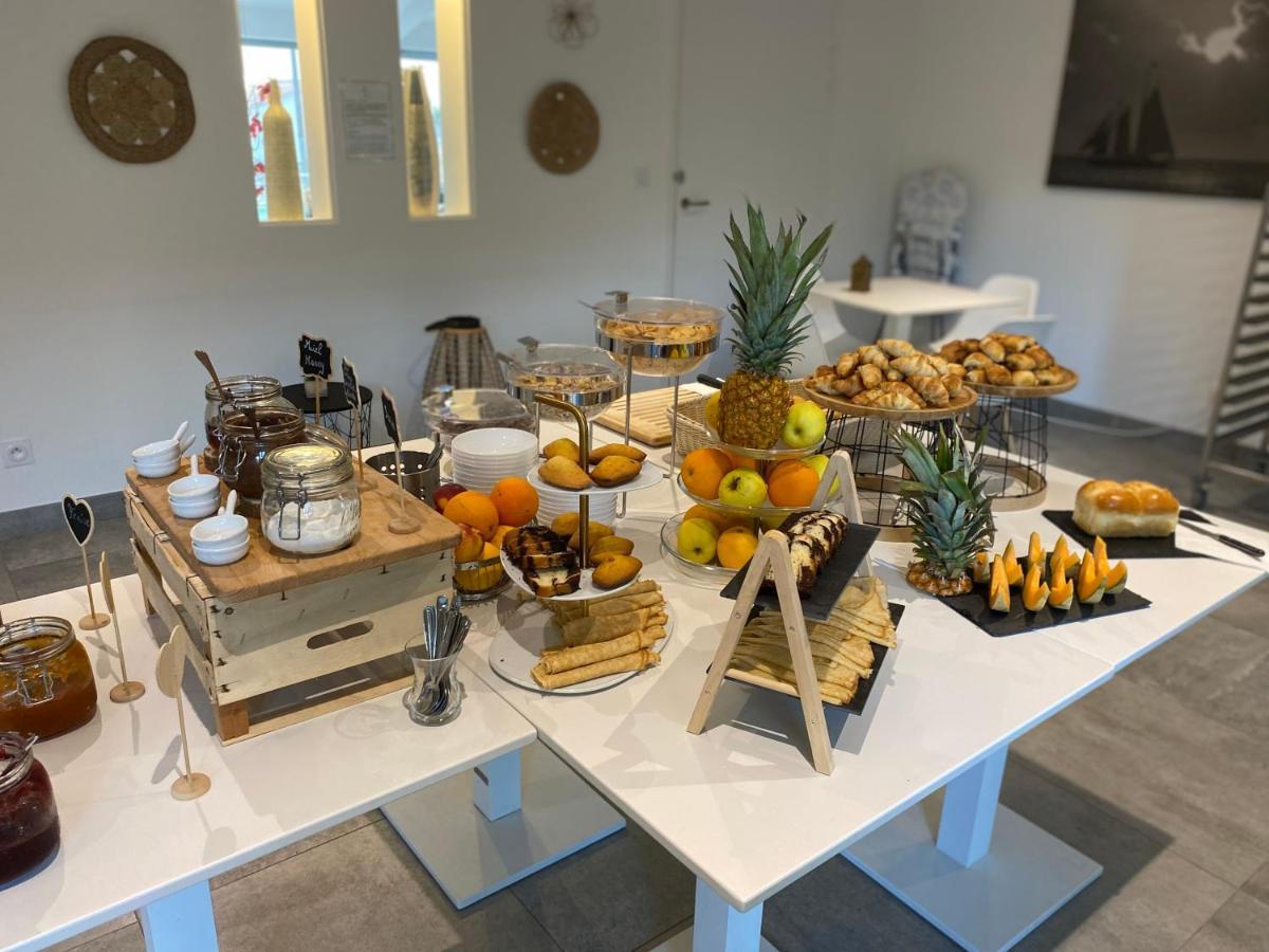 Hotel La Voile Bormes-les-Mimosas Bagian luar foto
